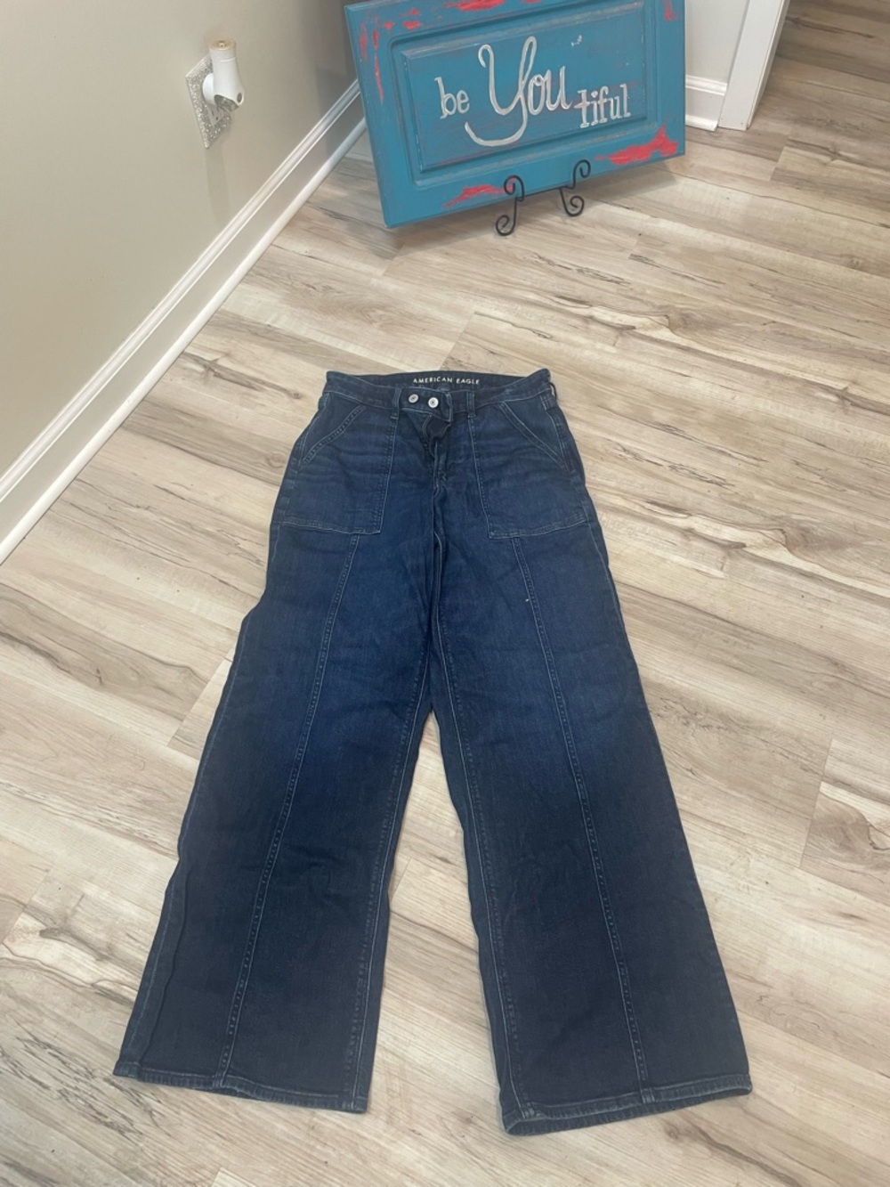 American Eagle Outfitters Women's Wide Leg Dark Blue Jeans size 6